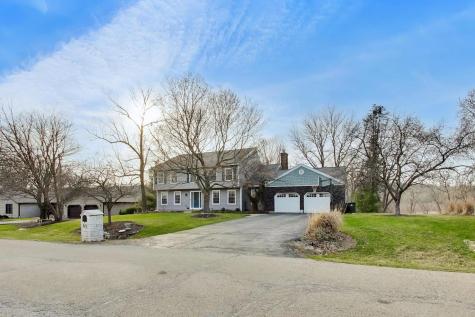 924 Glen Oak Drive Sleepy Hollow IL 60118