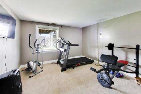 924 Glen Oak Drive Sleepy Hollow IL 60118