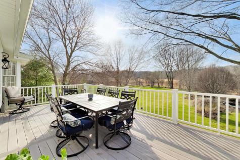924 Glen Oak Drive Sleepy Hollow IL 60118