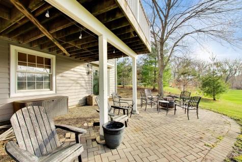924 Glen Oak Drive Sleepy Hollow IL 60118