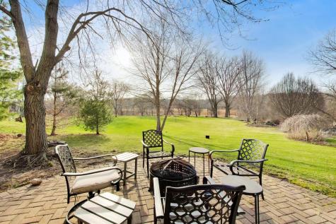 924 Glen Oak Drive Sleepy Hollow IL 60118