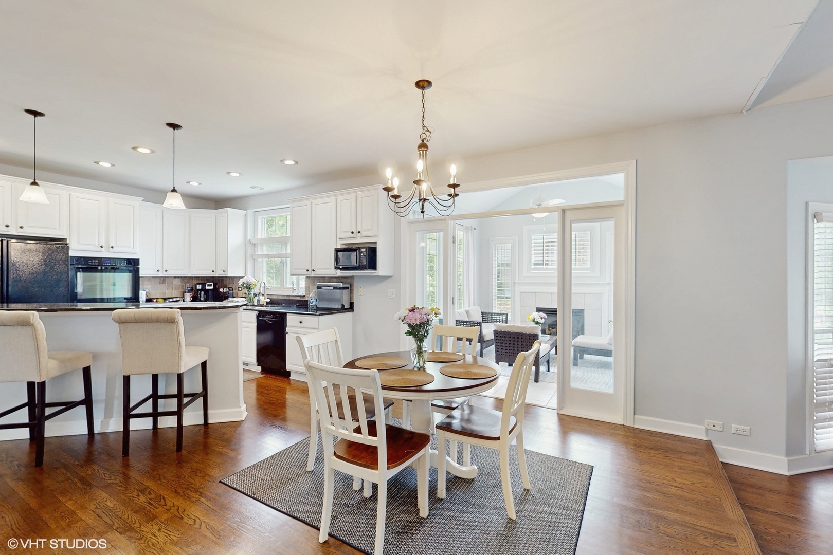 3432 Redwing Drive Naperville IL 60564