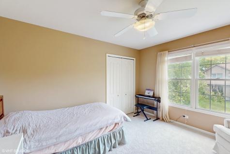 3432 Redwing Drive Naperville IL 60564