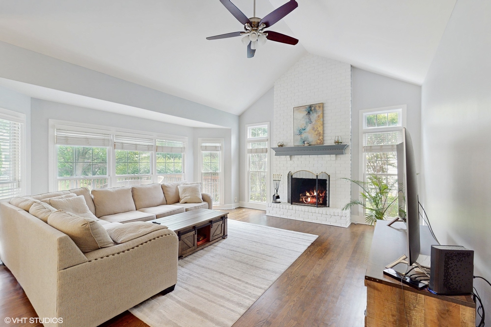 3432 Redwing Drive Naperville IL 60564
