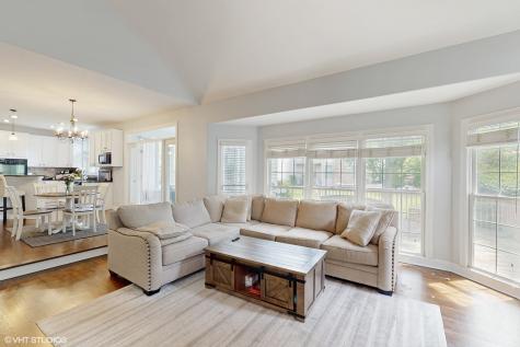 3432 Redwing Drive Naperville IL 60564