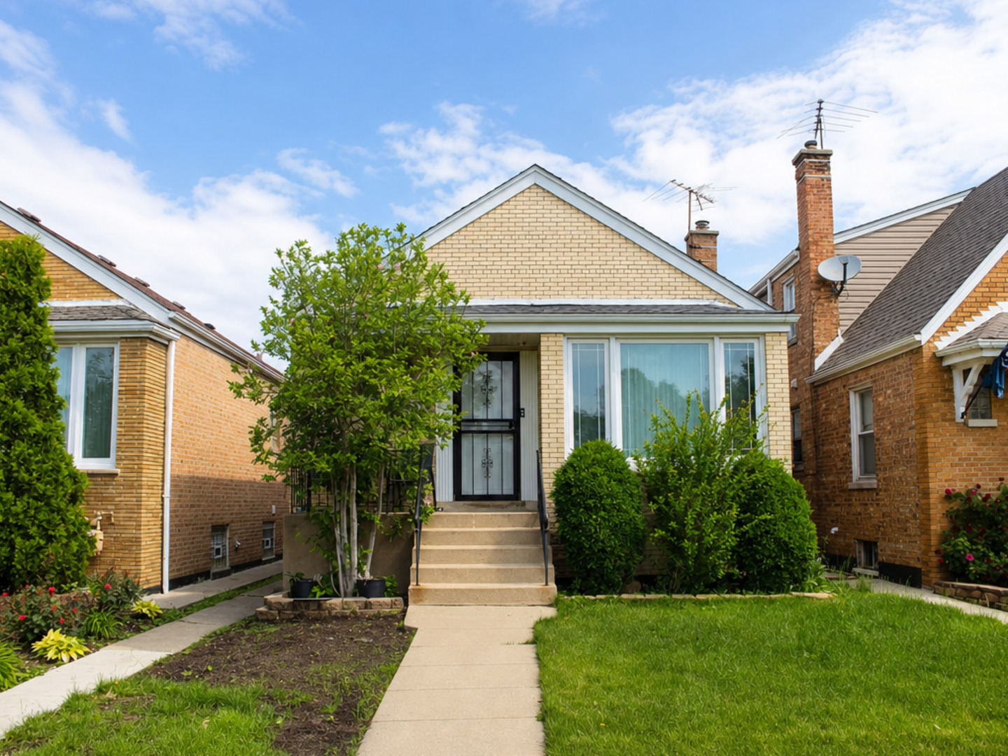 3430 West 72nd Street Chicago IL 60629