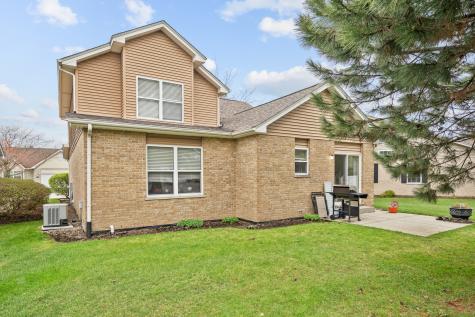1014 Edinburgh Court Joliet IL 60431