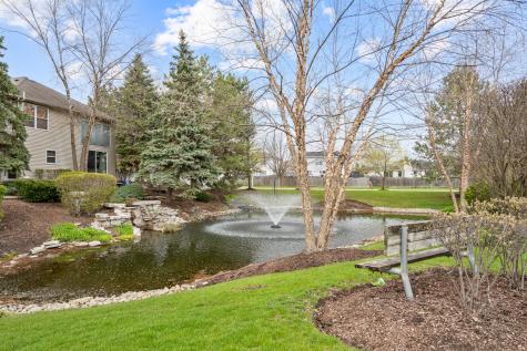 1014 Edinburgh Court Joliet IL 60431
