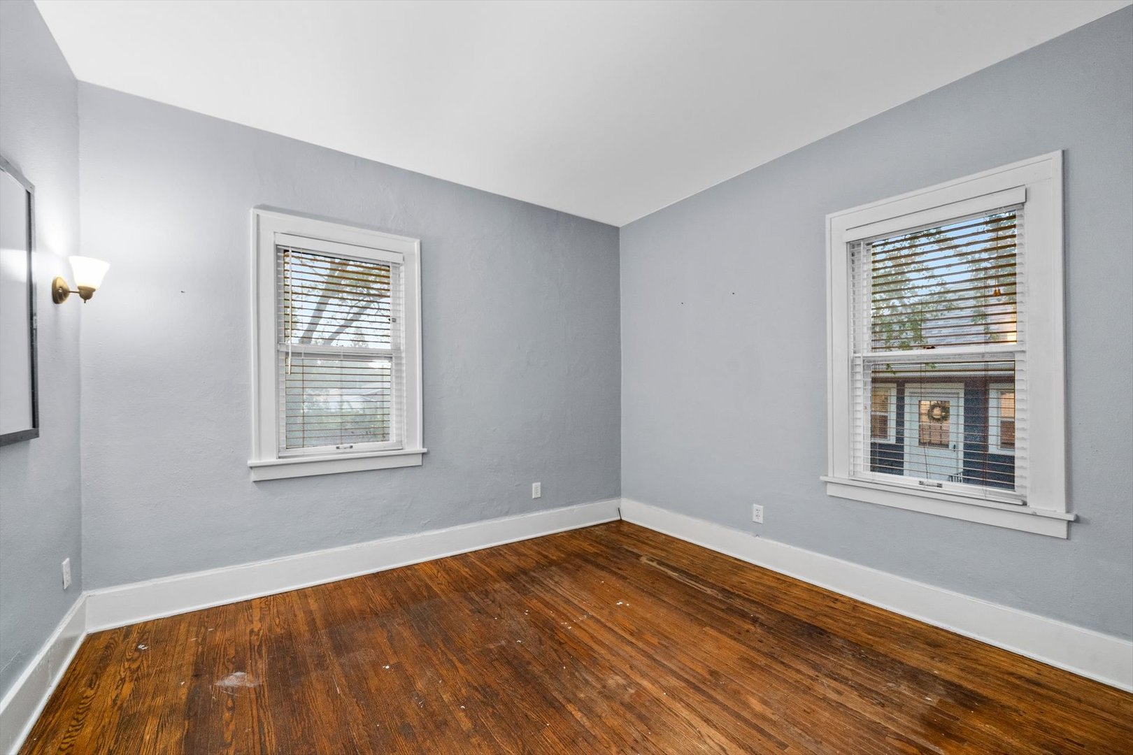 508 South Elmwood Drive Aurora IL 60506