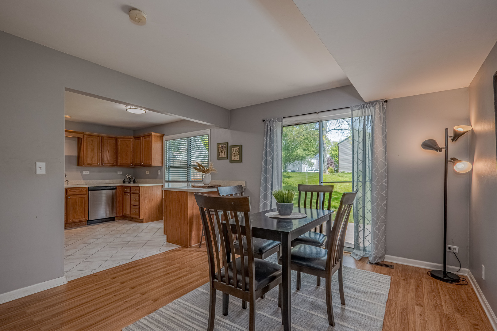 29W440 Candlewood Lane Warrenville IL 60555