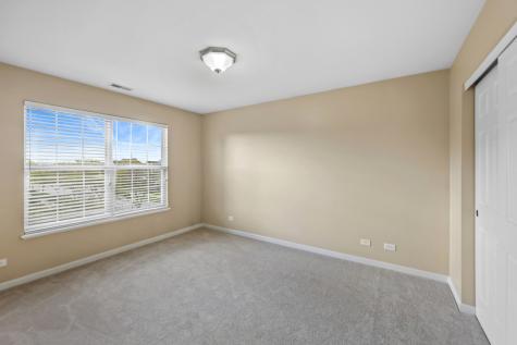 1009 Alberta Road Elgin IL 60124