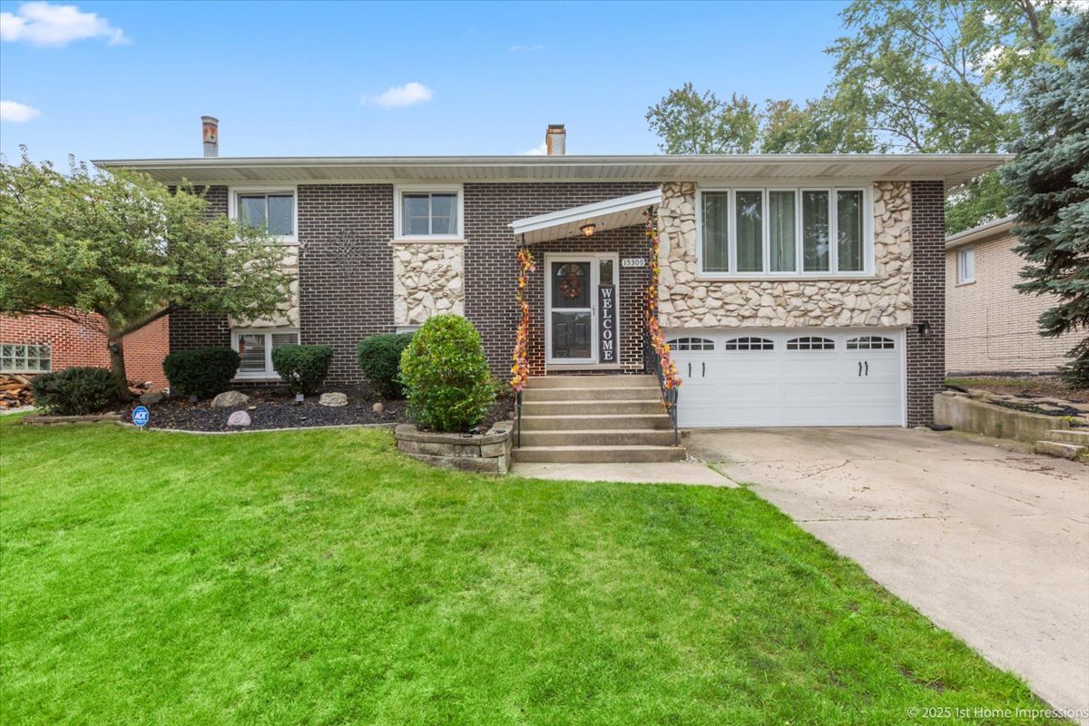 15309 Walnut Road Oak Forest IL 60452