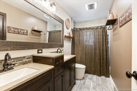 15309 Walnut Road Oak Forest IL 60452