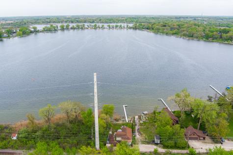 40492 North Lambert Drive Antioch IL 60002