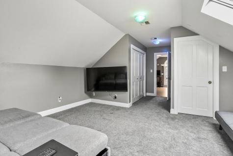 2801 Valleybrook Drive Champaign IL 61822
