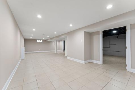 15519 Elm Street South Holland IL 60473