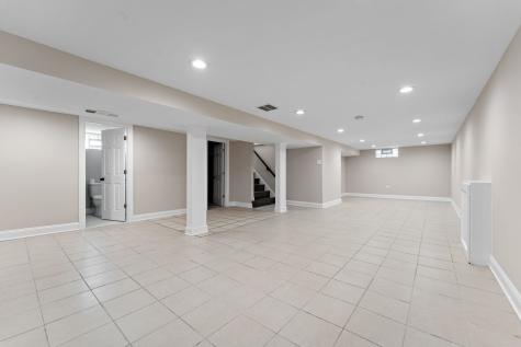 15519 Elm Street South Holland IL 60473