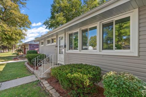 15519 Elm Street South Holland IL 60473