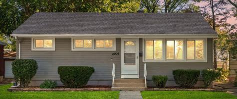 15519 Elm Street South Holland IL 60473