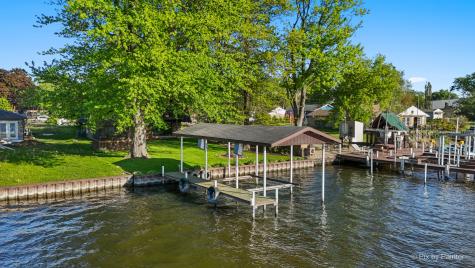 1423 North River Road Mchenry IL 60051
