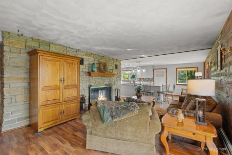 1423 North River Road Mchenry IL 60051