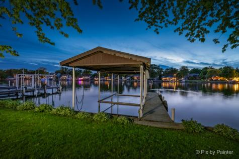 1423 North River Road Mchenry IL 60051