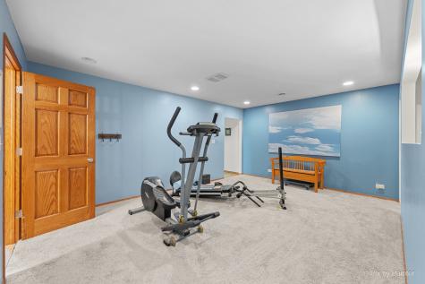 1423 North River Road Mchenry IL 60051