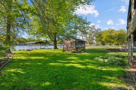 1423 North River Road Mchenry IL 60051
