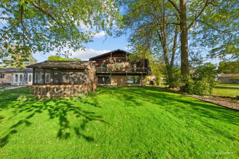 1423 North River Road Mchenry IL 60051