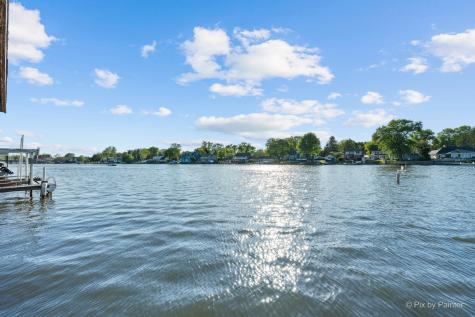 1423 North River Road Mchenry IL 60051