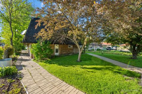 1423 North River Road Mchenry IL 60051