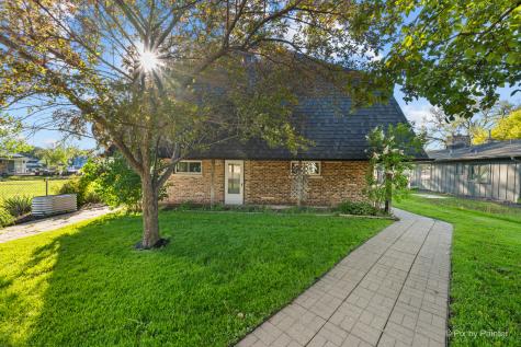 1423 North River Road Mchenry IL 60051