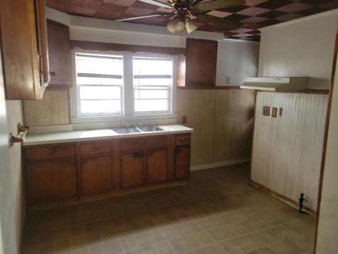 241 48TH Avenue Bellwood IL 60104