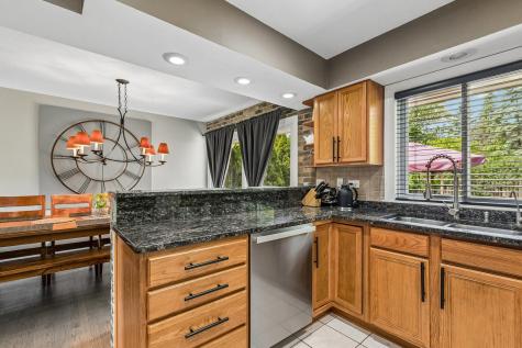 914 North Elmhurst Road Prospect Heights IL 60070