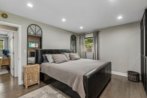 914 North Elmhurst Road Prospect Heights IL 60070