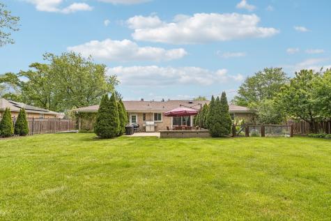 914 North Elmhurst Road Prospect Heights IL 60070