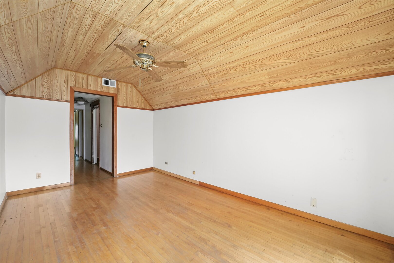 3546 West Hirsch Street Chicago IL 60651