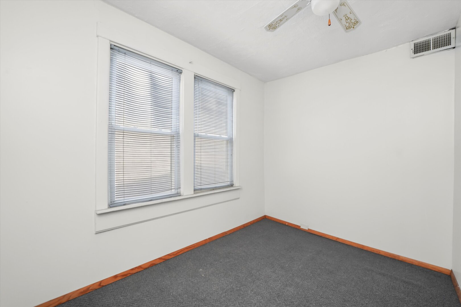 3546 West Hirsch Street Chicago IL 60651