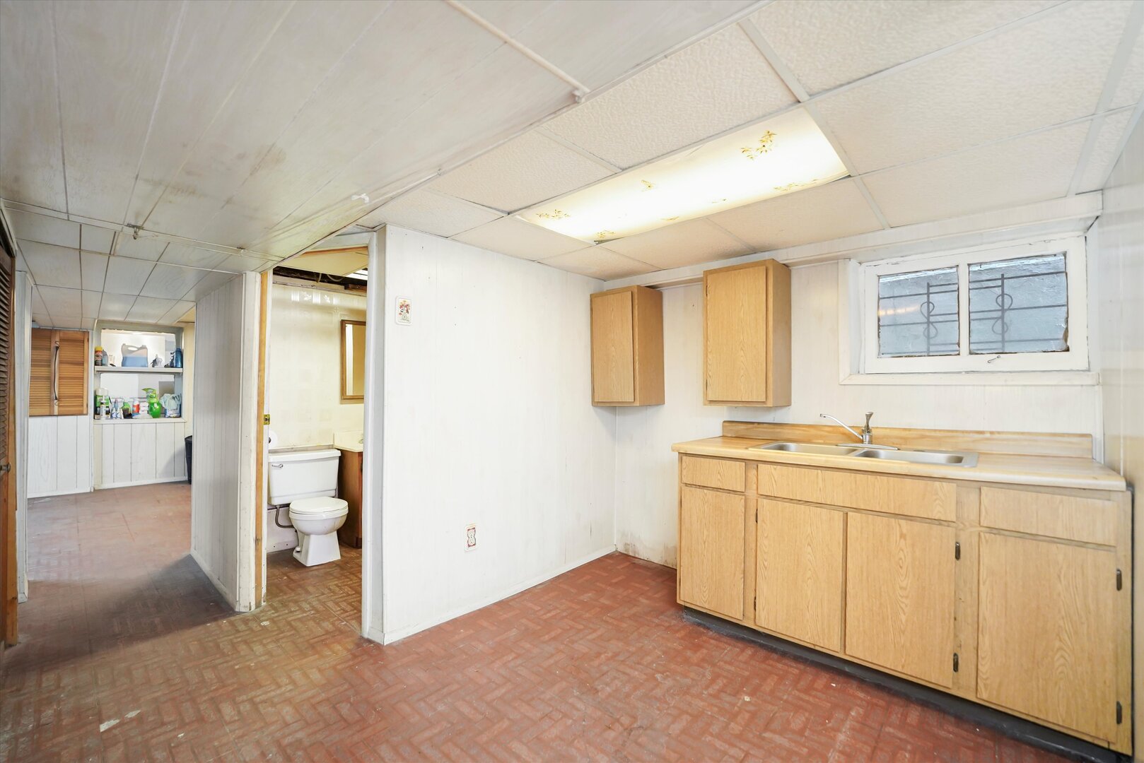 3546 West Hirsch Street Chicago IL 60651