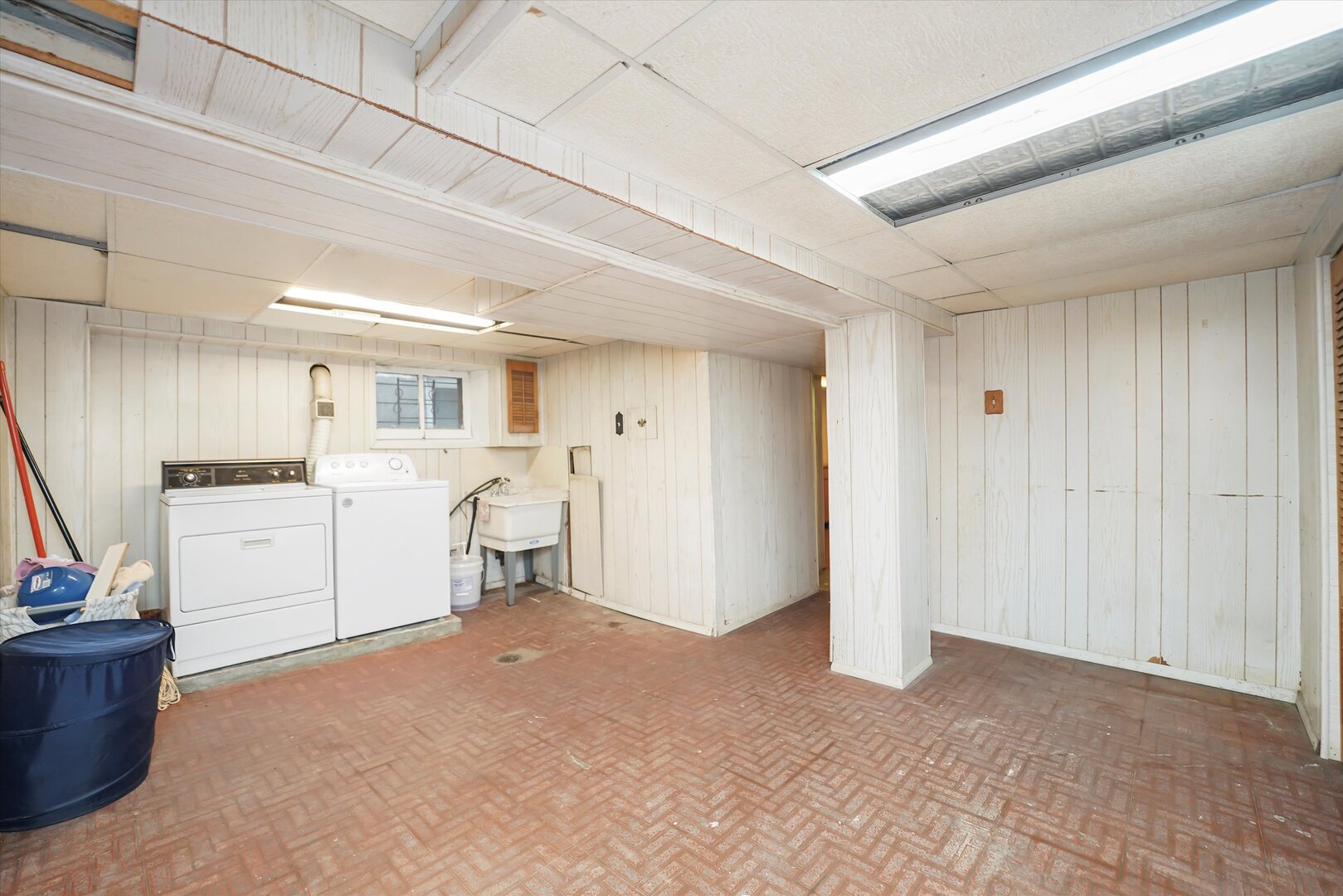 3546 West Hirsch Street Chicago IL 60651