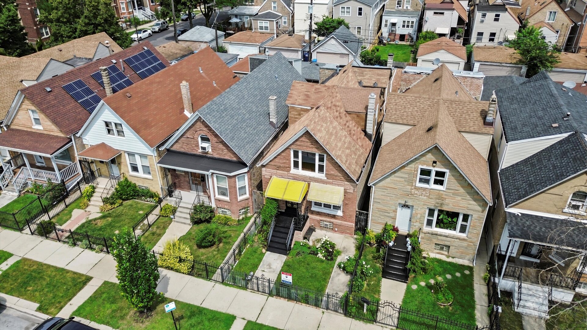 3546 West Hirsch Street Chicago IL 60651