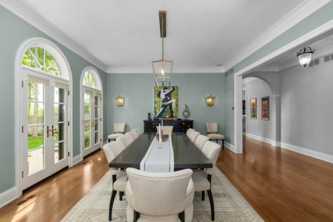 697 Bluff Road Lake Bluff IL 60044