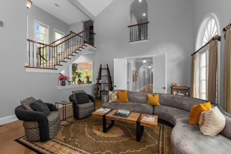 697 Bluff Road Lake Bluff IL 60044