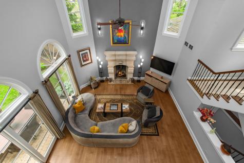 697 Bluff Road Lake Bluff IL 60044