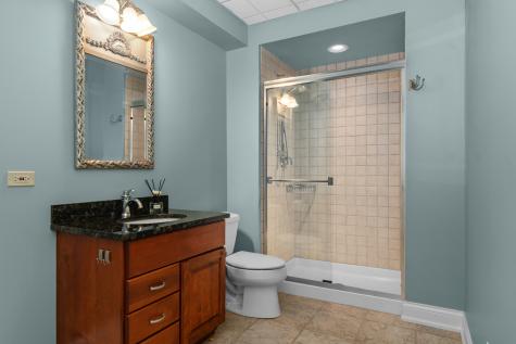 697 Bluff Road Lake Bluff IL 60044