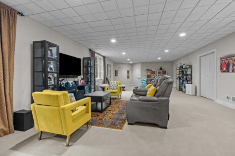 697 Bluff Road Lake Bluff IL 60044