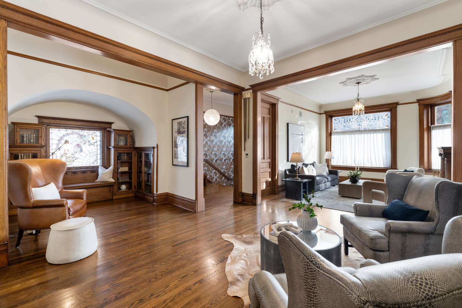 1646 North Leavitt Street Chicago IL 60647