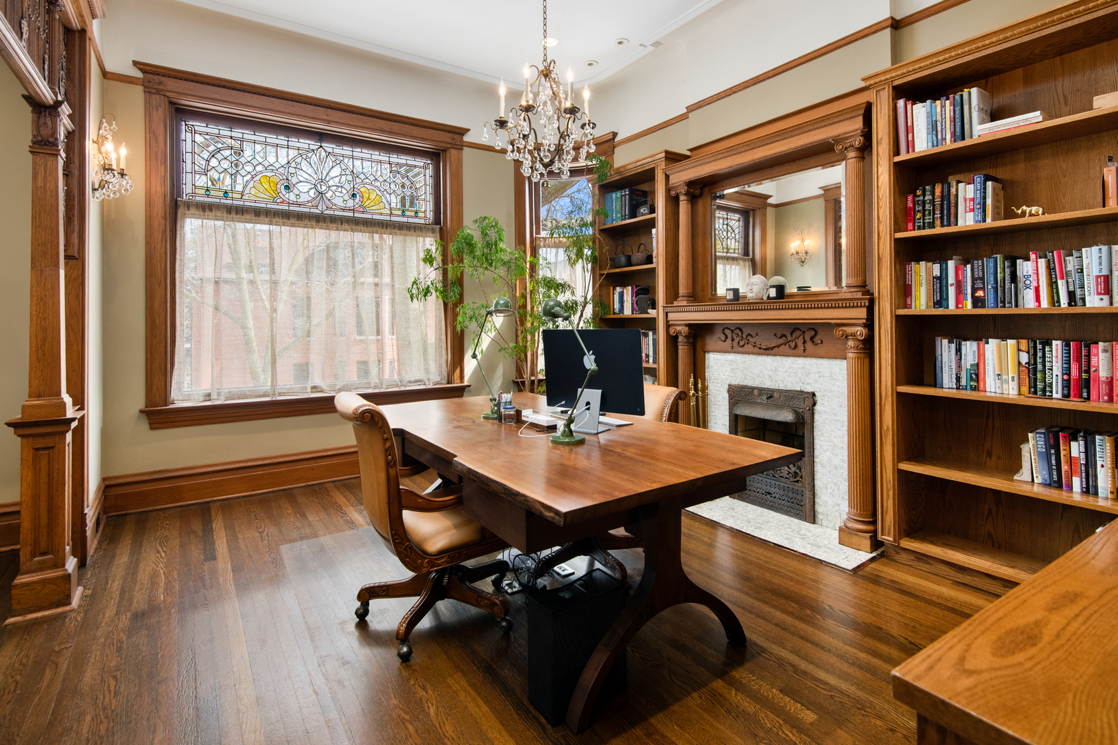 1646 North Leavitt Street Chicago IL 60647