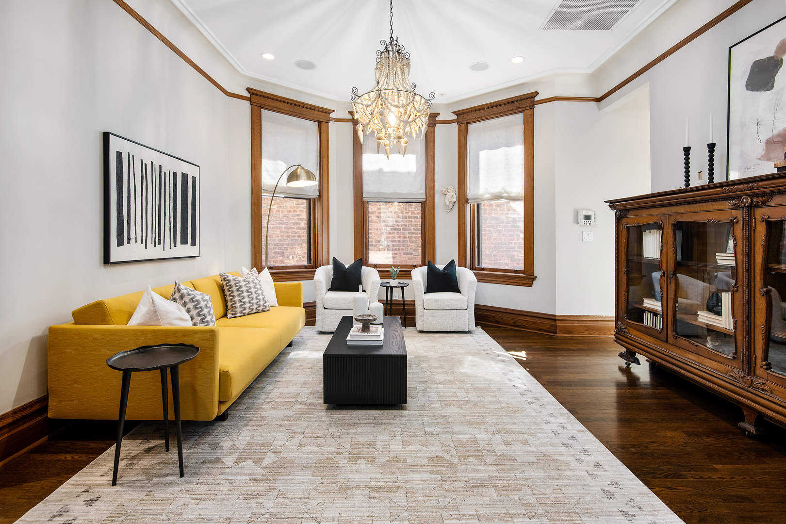 1646 North Leavitt Street Chicago IL 60647