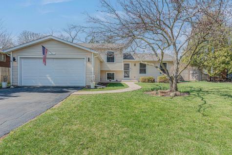 1613 Fairway Lane Naperville IL 60565